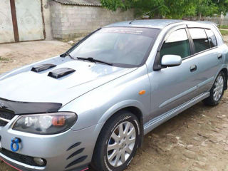 Nissan Almera foto 3