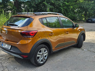 Dacia Sandero Stepway foto 2