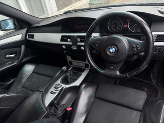 BMW 5 Series foto 4