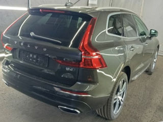 Volvo XC60 foto 2