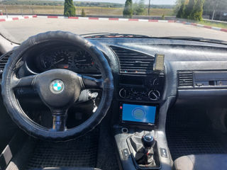 BMW 3 Series foto 6