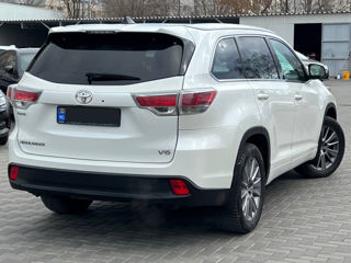 Toyota Highlander foto 5