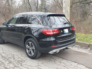 Mercedes GLC foto 10