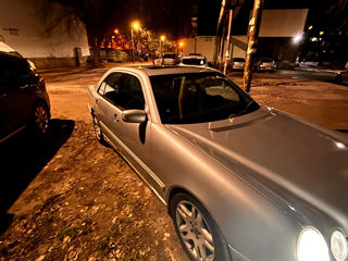 Mercedes E-Class