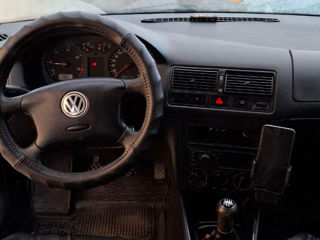 Volkswagen Golf foto 6