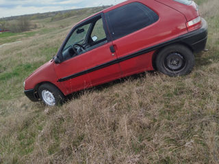 Citroen Saxo foto 4