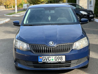 Skoda Fabia foto 2