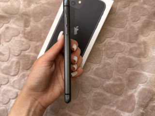 iPhone 11 Black , 64GB foto 4