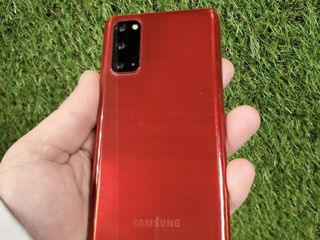 Samsung S20 8/128 (RED product).Состояние нового! 2 SIM.Наклеена бронь пленка! foto 2