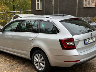 Skoda Octavia foto 5