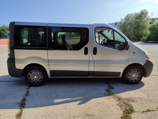 Renault Trafic foto 3