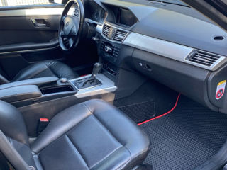 Mercedes E-Class фото 7