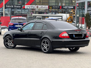 Mercedes E-Class foto 3