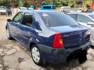 Dacia Logan foto 2