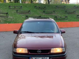 Opel Vectra foto 2