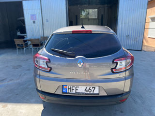 Renault Megane foto 2