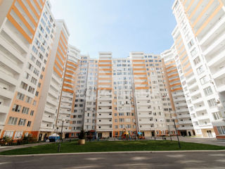 Apartament cu 2 camere, 80 m², Centru, Chișinău foto 14