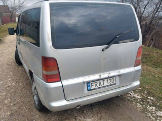 Mercedes Vito foto 3