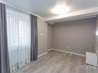 Apartament cu 2 camere, 55 m², Râșcani, Chișinău foto 2