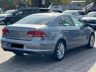 Volkswagen Passat foto 4