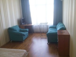 Apartament cu 1 cameră, 30 m², Centru, Chișinău foto 3