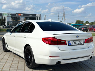 BMW 5 Series foto 3