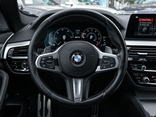 BMW 5 Series foto 9