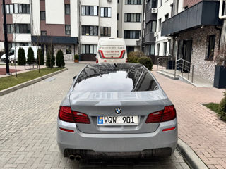 BMW 5 Series foto 6