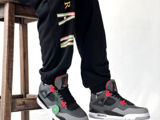 Nike Air Jordan 4 Retro Black/Grey/Red foto 7