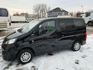 Nissan NV200 foto 2