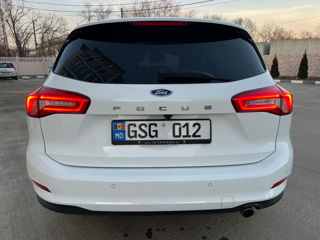 Ford Focus foto 10