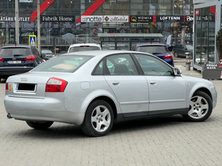 Audi A4 foto 4