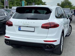 Porsche Cayenne foto 3