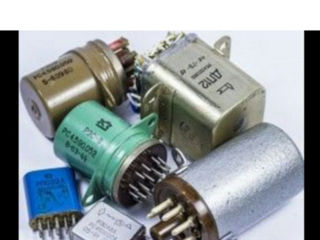 Куплю Радиодетали старые советские конденсаторы микросхемы транзисторы разъём реле foto 4