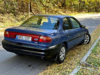 Ford Mondeo foto 4