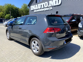 Volkswagen Golf foto 2