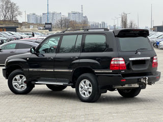 Toyota Land Cruiser foto 5