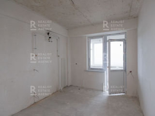 Apartament cu 3 camere, 153 m², Botanica, Chișinău foto 2