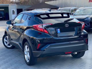 Toyota C-HR foto 5