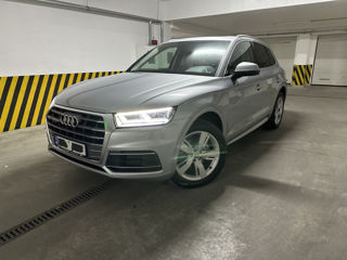 Audi Q5 foto 1