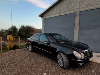 Mercedes E-Class foto 4