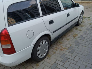 Opel Astra foto 2