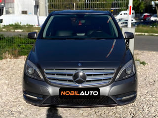 Mercedes B-Class foto 3