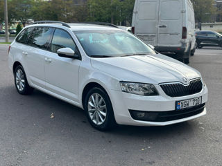 Skoda Octavia foto 3