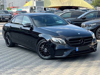 Mercedes E-Class foto 4