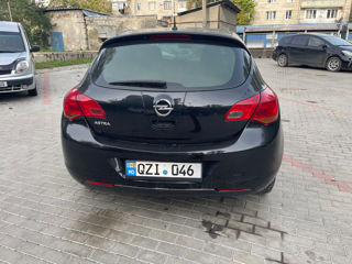 Opel Astra foto 4