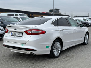 Ford Fusion foto 3