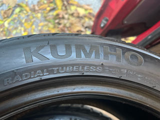 R18 235/45 Kumho WinterCraft foto 4