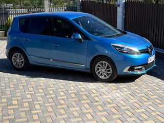 Renault Scenic foto 1