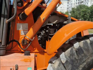 DE VANZARE BuldoExcavator Fiat Hitachi în stare bună de funcționare foto 4